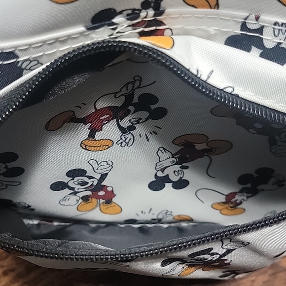 Disney Backpack - Picture 5 of 7